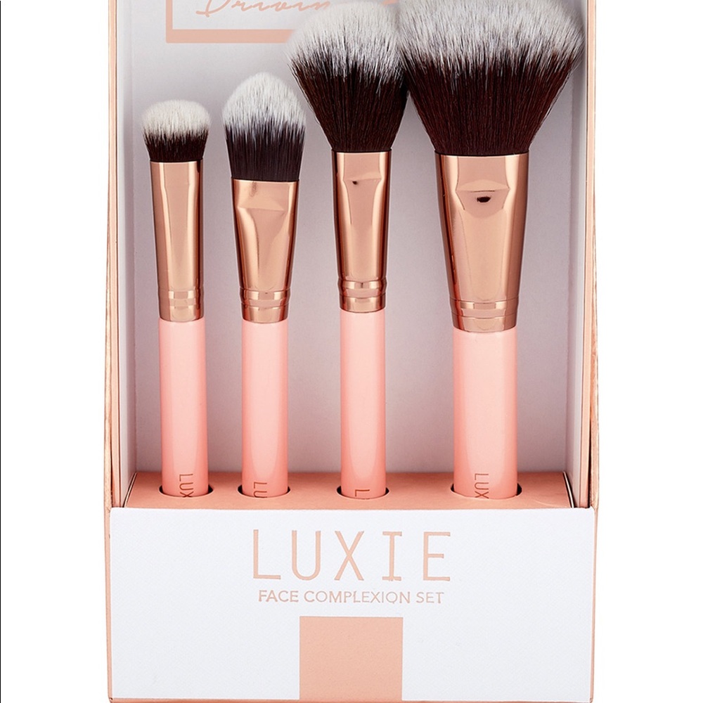 Luxie LIMITED EDITION (Rose Gold) Face Complexion Brush Set